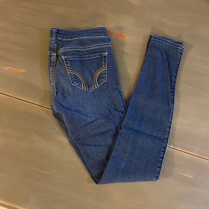 Hollister skinny jeans